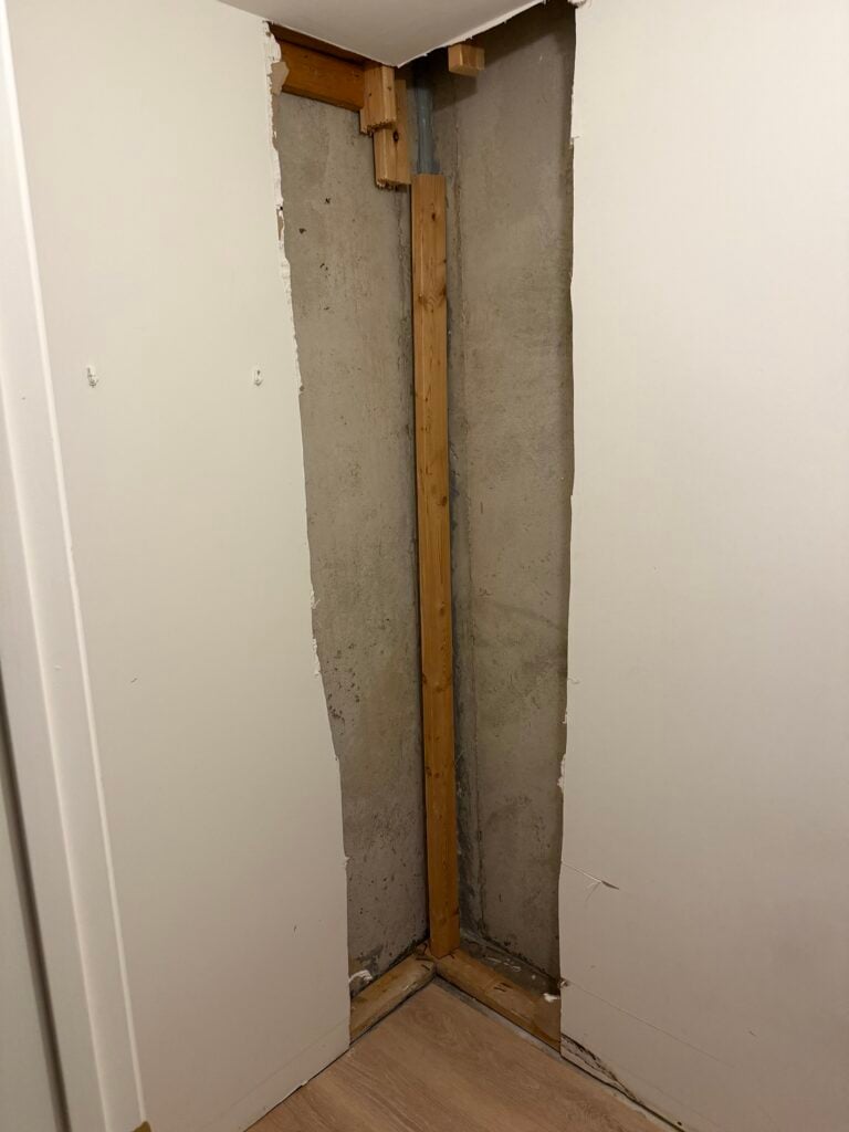 Drywall Repair, Baseboard Painting in Chesterfield — baseboard painting